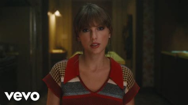 I am not a hero lyrics