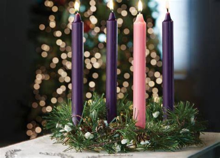 We light the candles lyrics